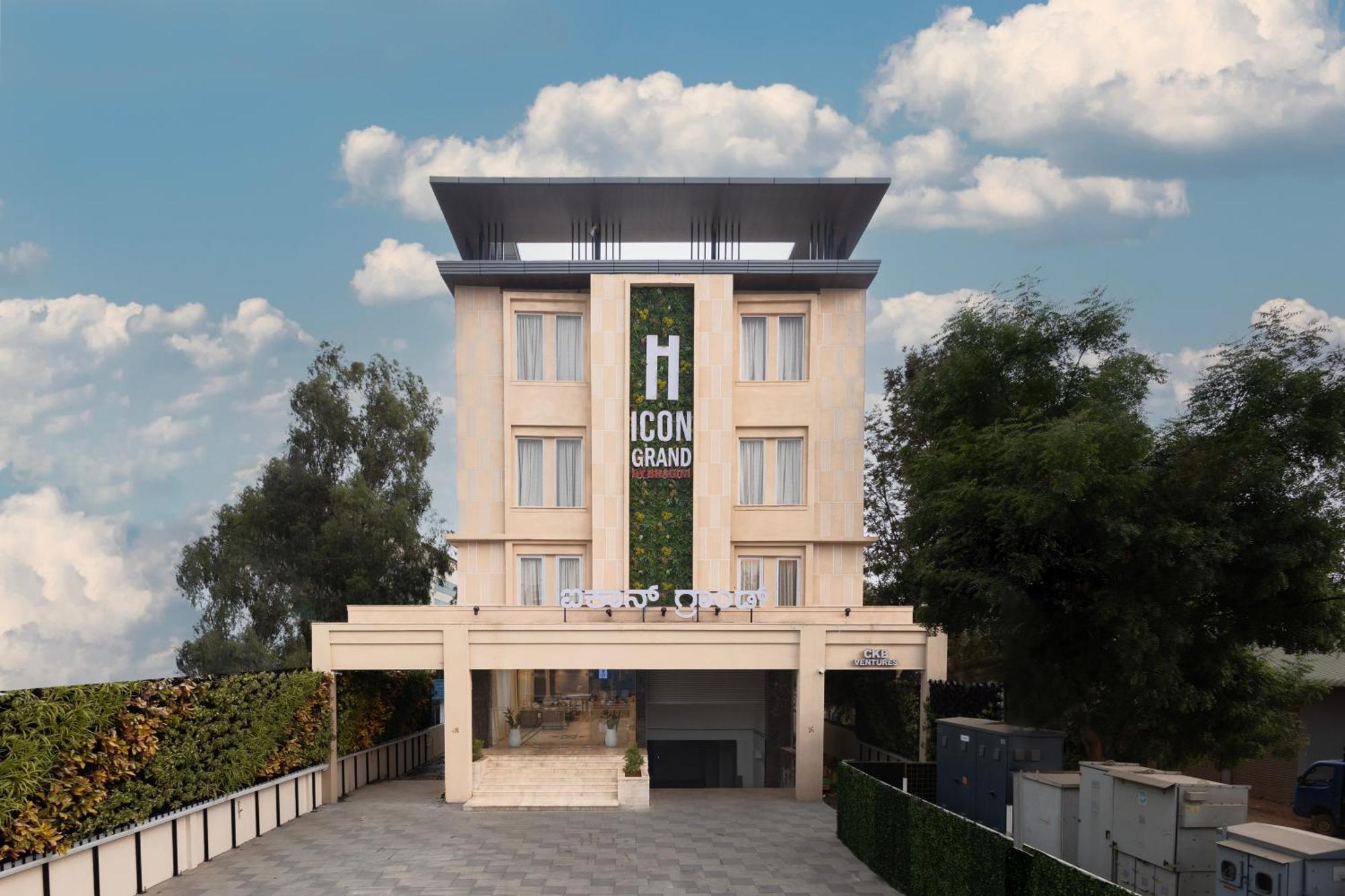 Icon Grand Hotel By Bhagini Μπανγκαλόρ Εξωτερικό φωτογραφία